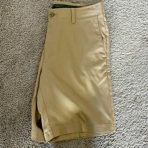 Khaki pro tour shorts